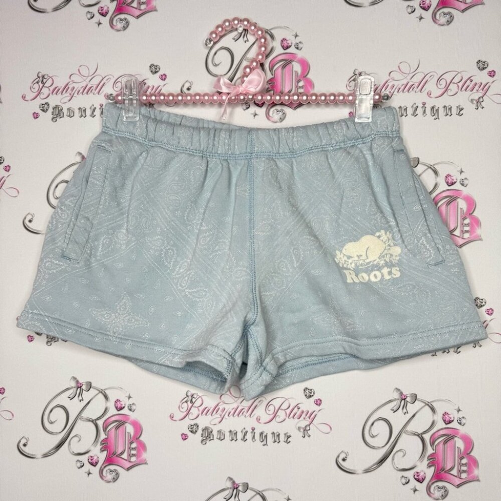 Roots shorts, bandanna, print blue cream, white colour with logo on the front